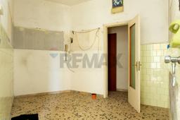 Trilocale in Via Nizzeti 18, Valverde
