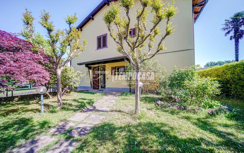 Trilocale in Via Campi Nuovi 9, Galliate Lombardo — foto 4 di 5