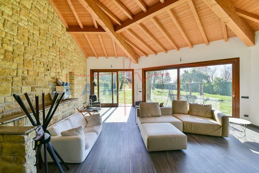 Villa unifamiliare, Eupilio — foto 3 di 5