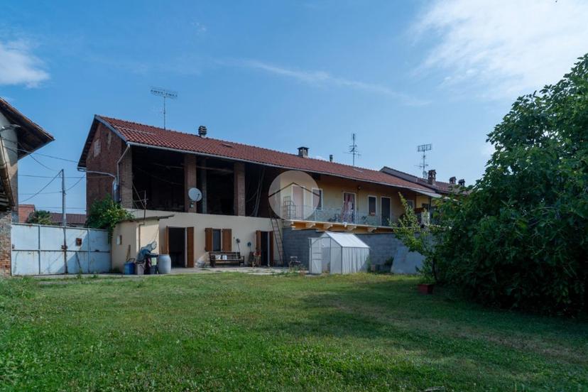 Rustico in Via Cene 25, Chivasso