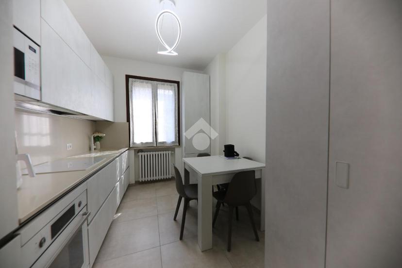 Trilocale in Via Solferino E San Martino 33, Roverbella — foto 5 di 5