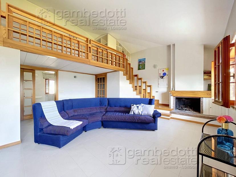 Casa indipendente, Serra Sant'Abbondio — foto 3 di 5