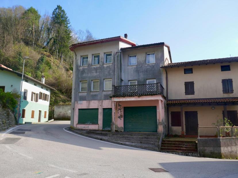Terratetto plurifamiliare, Castelnovo del Friuli — foto 3 di 5