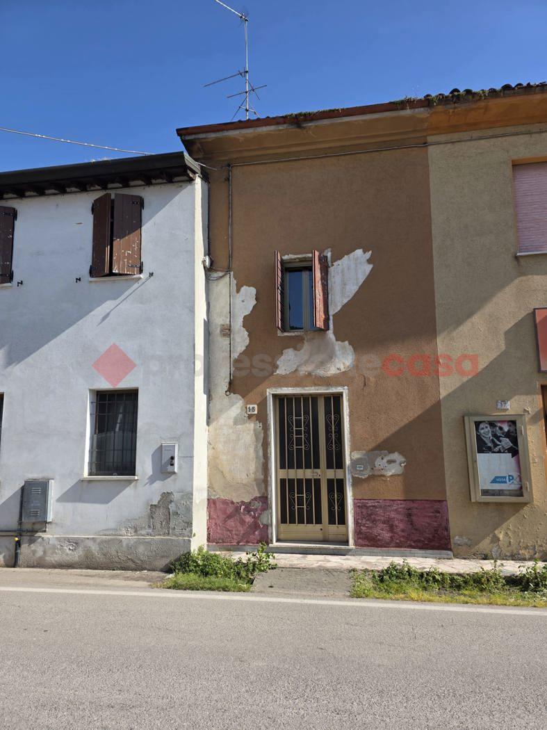 Villa a schiera in Via Bianchette 15, Villimpenta — foto 3 di 5