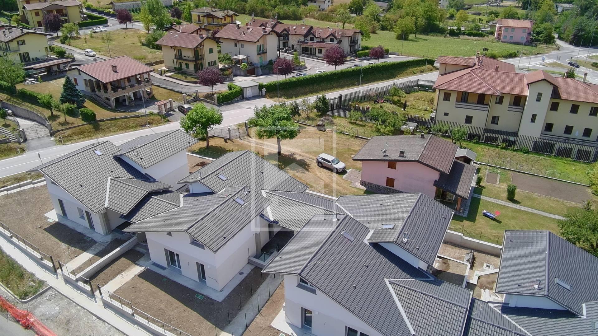 Villa in Via Segore, Idro