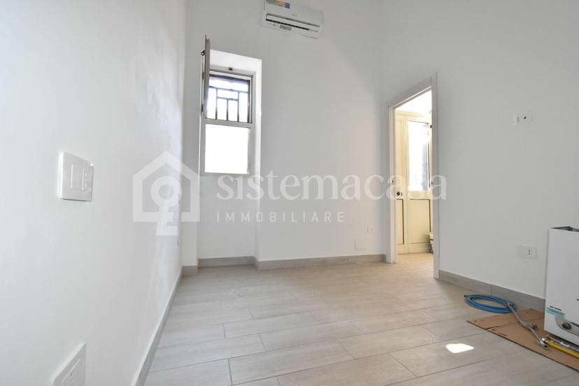 Monolocale, Brusciano — foto 2 di 5