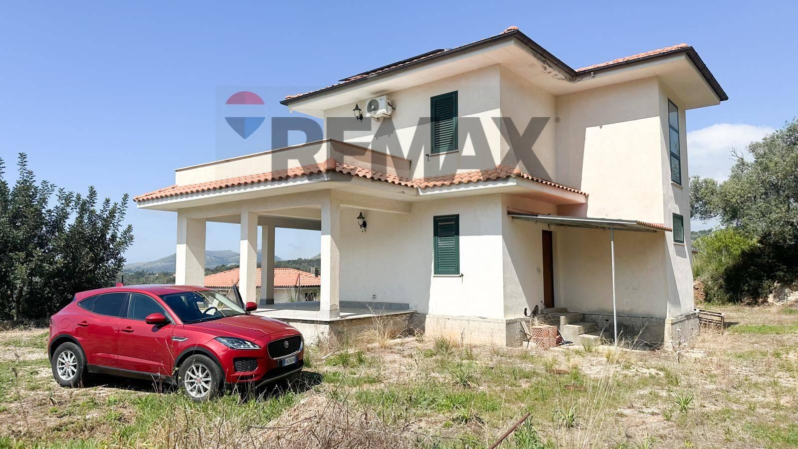 Villa in Le Vignole, Itri