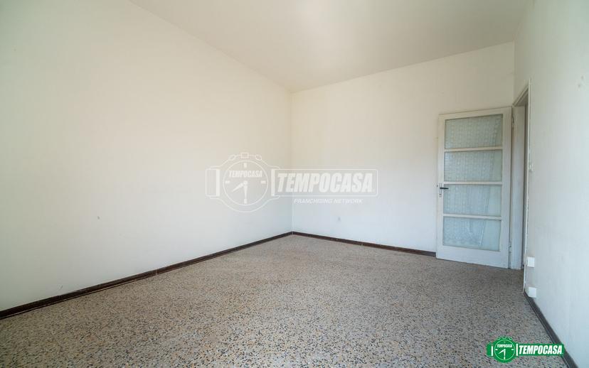 Trilocale in Via per Molteno, Oggiono — foto 2 di 5