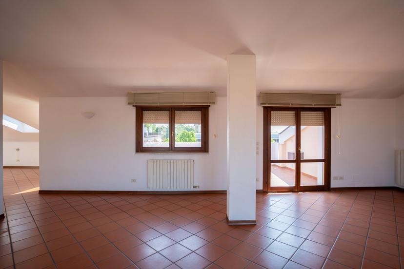 Attico in Via XIII Martiri 90, San Donà di Piave — foto 2 di 5