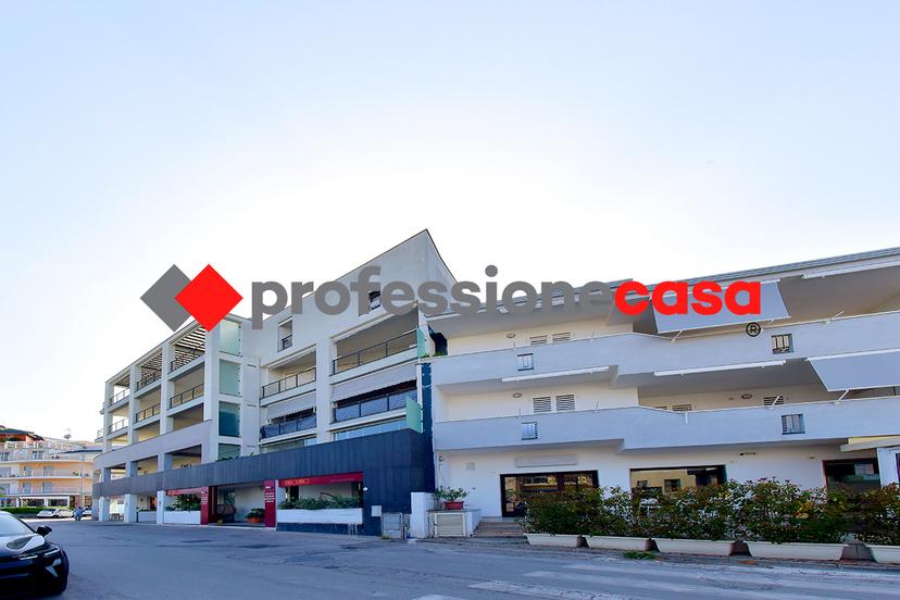 Trilocale in Via Martiri del Dissenso  27, Santa Maria Capua Vetere — foto 3 di 5