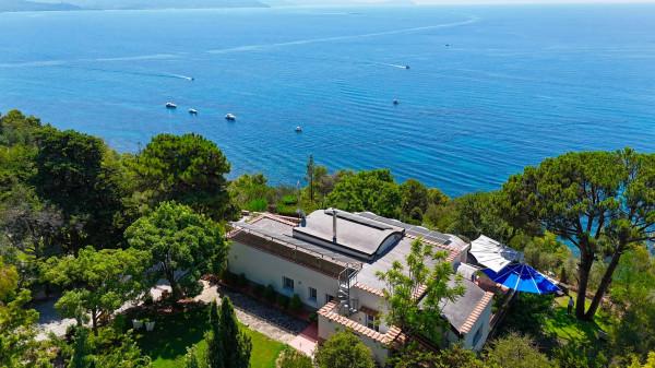 Villa bifamiliare in Ss267, Pollica