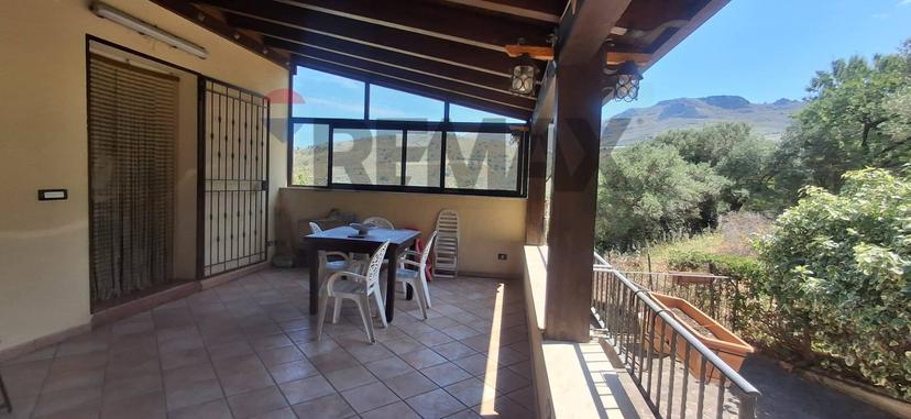 Villa in Contrada Traversa  Km 11300 Sp16 Snc, Ventimiglia di Sicilia — foto 4 di 5