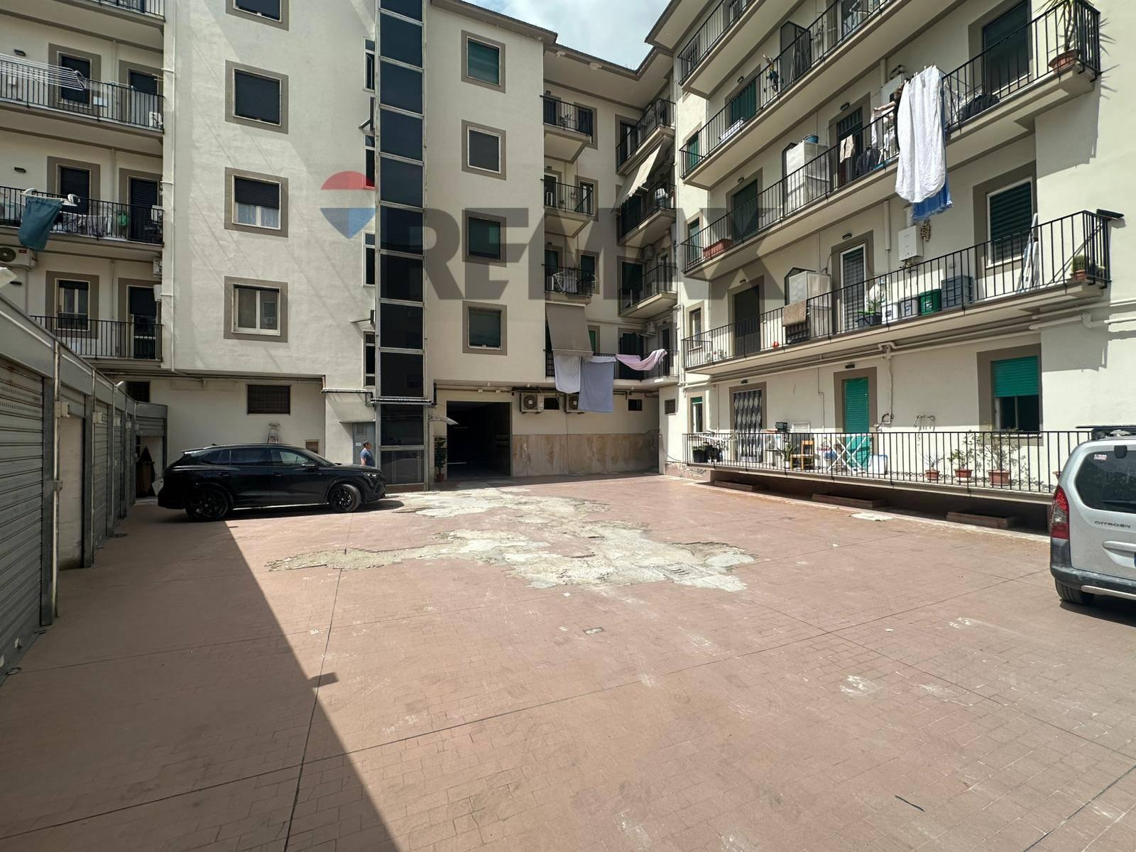 Trilocale in Via G. Marconi 143, Casavatore