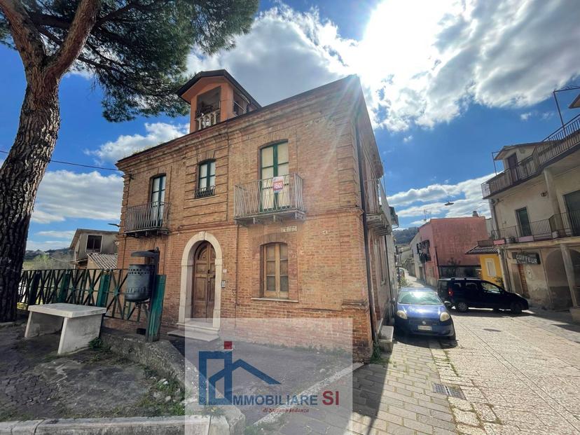 Casa indipendente in Piazza San Giuseppe, Sant'Angelo a Cupolo — foto 3 di 5