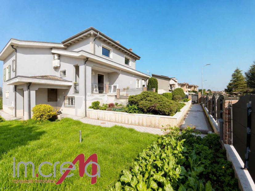Villa unifamiliare, Crema — foto 4 di 5