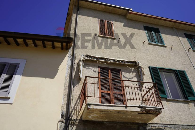 Casa indipendente in Via Leonardo da Vinci 2, Foligno — foto 3 di 5
