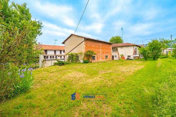 Villa in Località Piano 6, Novello