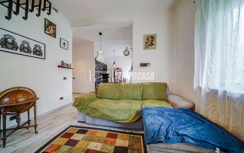 Villa in Via Cesare Correnti, Gallarate — foto 2 di 5