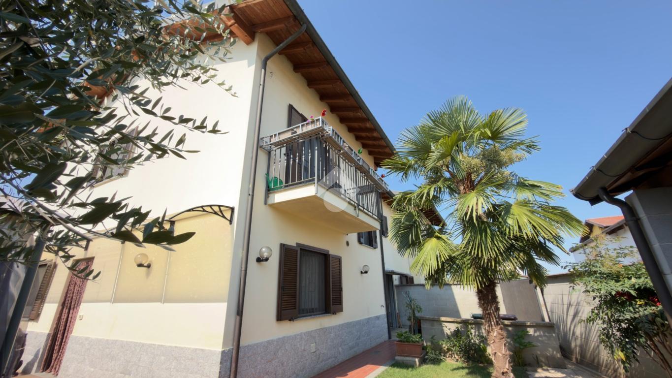 Villa in Via Cavone 20, Gambolò