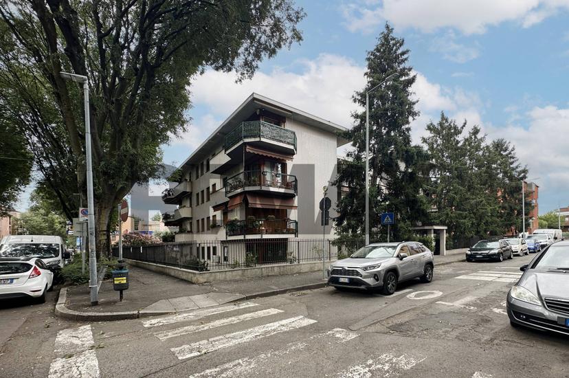 Quadrilocale in Via Liguria 1, Monza — foto 2 di 5