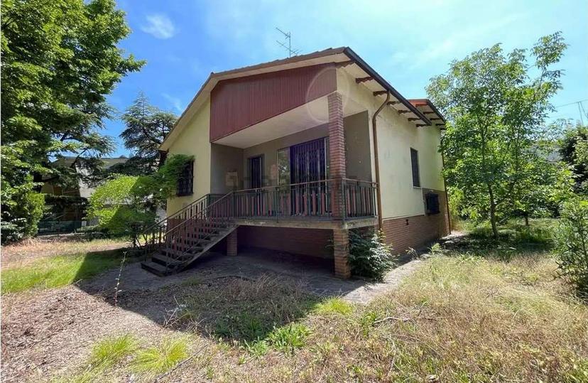 Villa unifamiliare, Modena