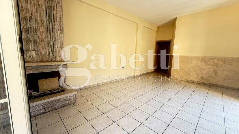 Trilocale in Via G.Fortunato 9, Orta di Atella — foto 2 di 5