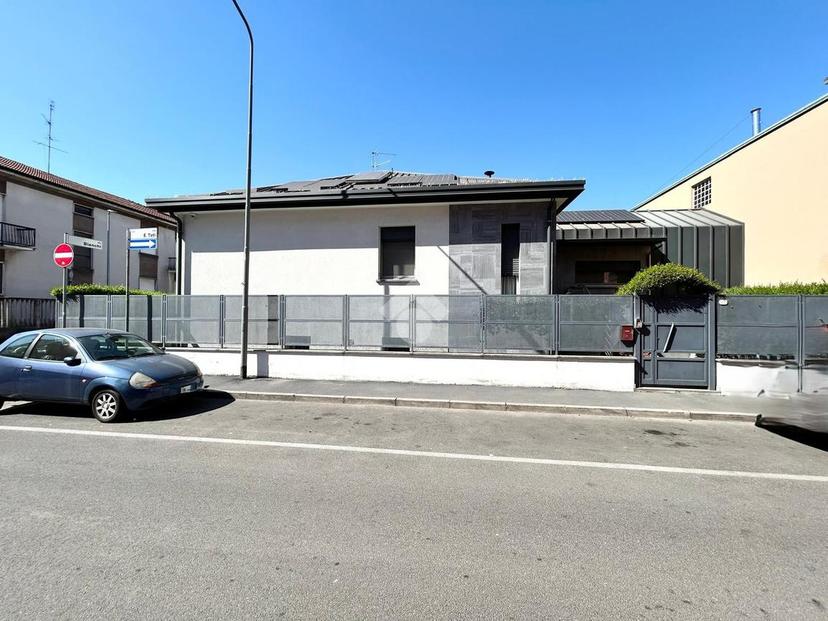 Villa in Via Enrico Toti 4, Settimo Milanese
