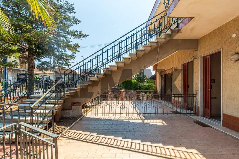Appartamento in Via Tondo 23, Pedara — foto 3 di 5