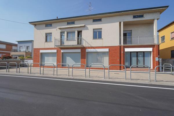 Quadrilocale in Via Pista Crespi, Brembate
