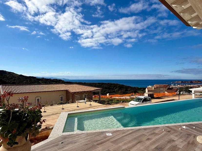 Villa in Isola Rossa, Trinità d'Agultu e Vignola — foto 2 di 5