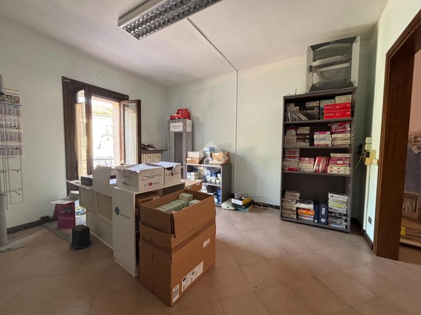 Quadrilocale in Piazza Giacomo Matteotti 30, Pegognaga — foto 3 di 5