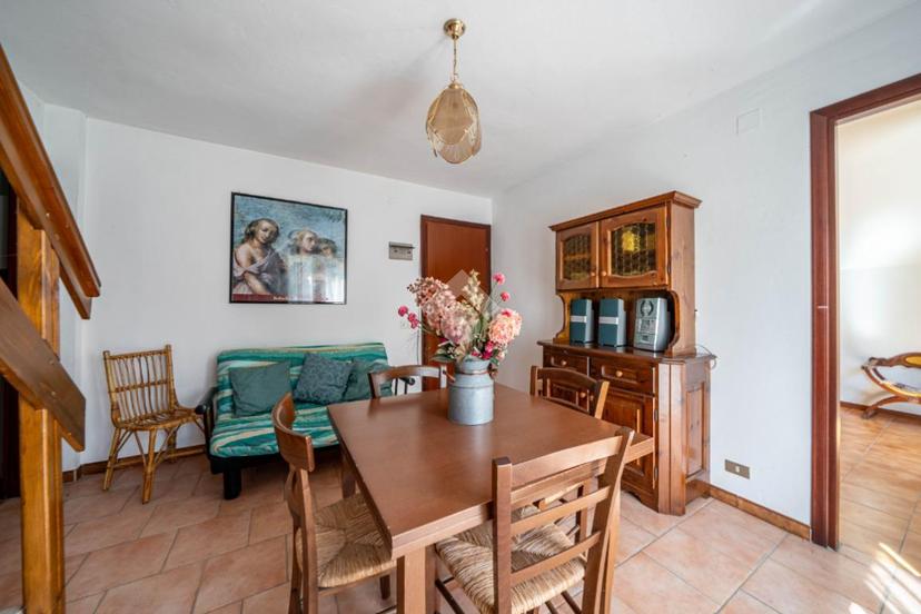 Trilocale in Giaretta Ienza 54, Canossa — foto 4 di 5