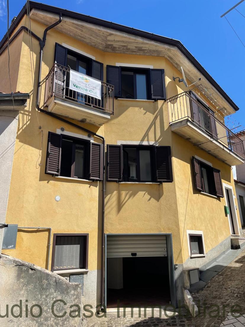 Casa indipendente in Salita Monastero, Marsico Nuovo — foto 3 di 5