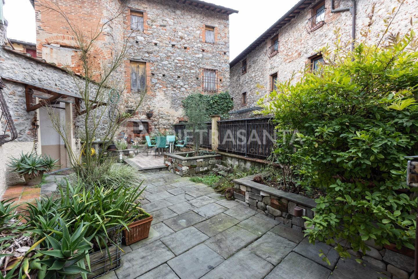 Rustico, Camaiore