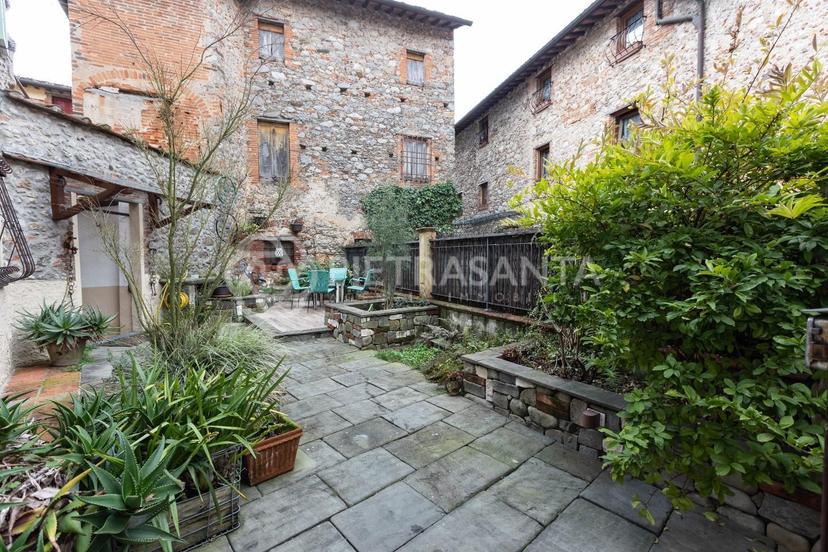 Rustico, Camaiore