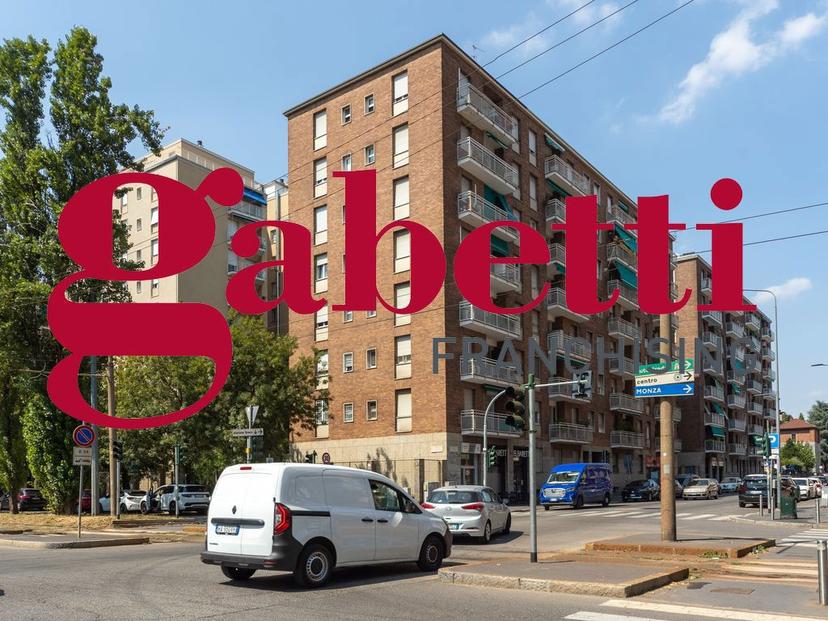 Bilocale in Viale Suzzani 17, Milano