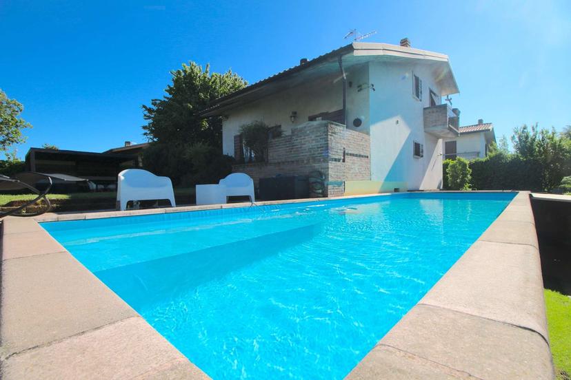 Villa unifamiliare in Via Abele Crespi, Fara Gera d'Adda — foto 2 di 5