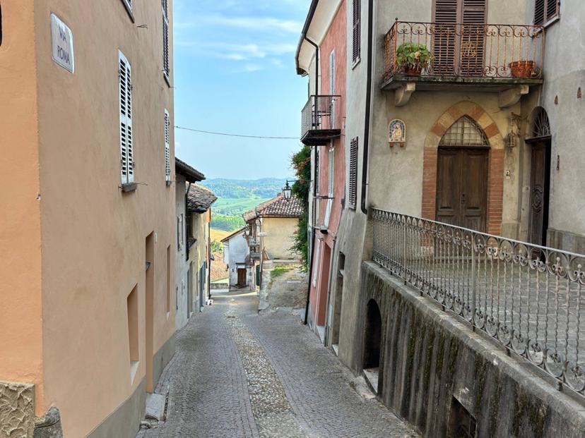 Casa indipendente in Via Roma 2, Montiglio Monferrato — foto 3 di 5
