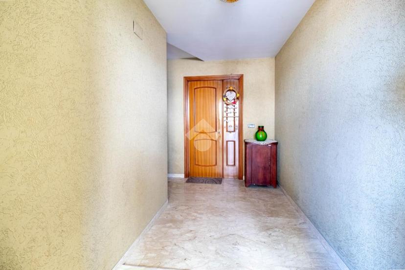 Trilocale in Via Vomano 12, Città Sant'Angelo