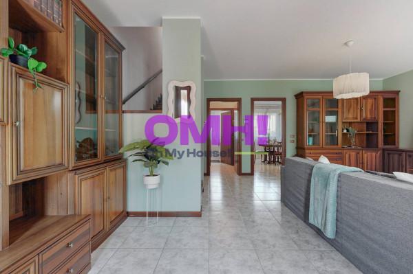 Villa in Via Beata Giuliana 55, Samarate — foto 3 di 5