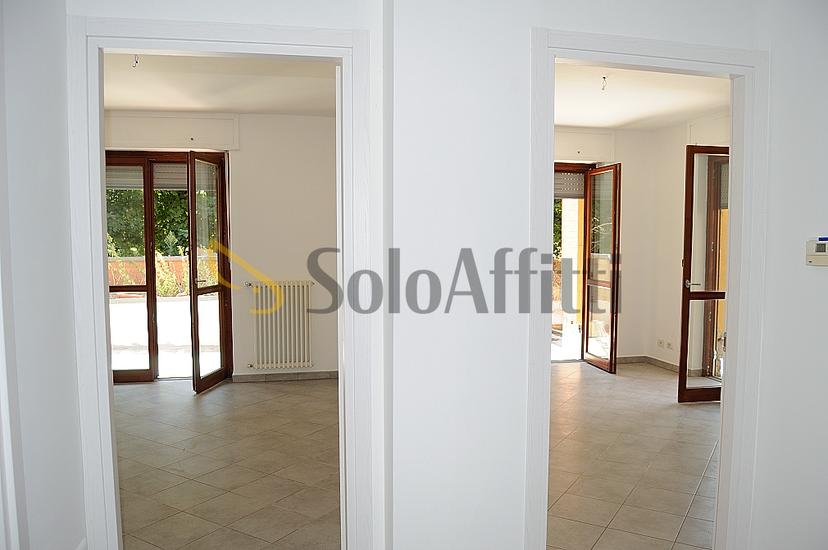 Bilocale in Via Colombo 29, Caselle Torinese — foto 3 di 5