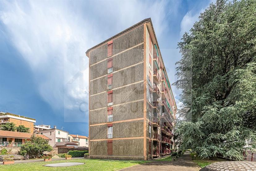 Trilocale in Via Lorenzo Perosi 16, Monza — foto 2 di 5
