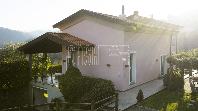 Villa in Via San Martina, Beverino — foto 2 di 5