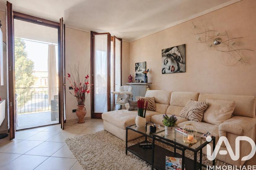 Trilocale in Via Santa Elisabetta 3, Adro