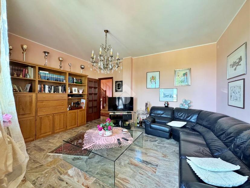 Villa in Via Belvedere 1, Vallefoglia — foto 2 di 5