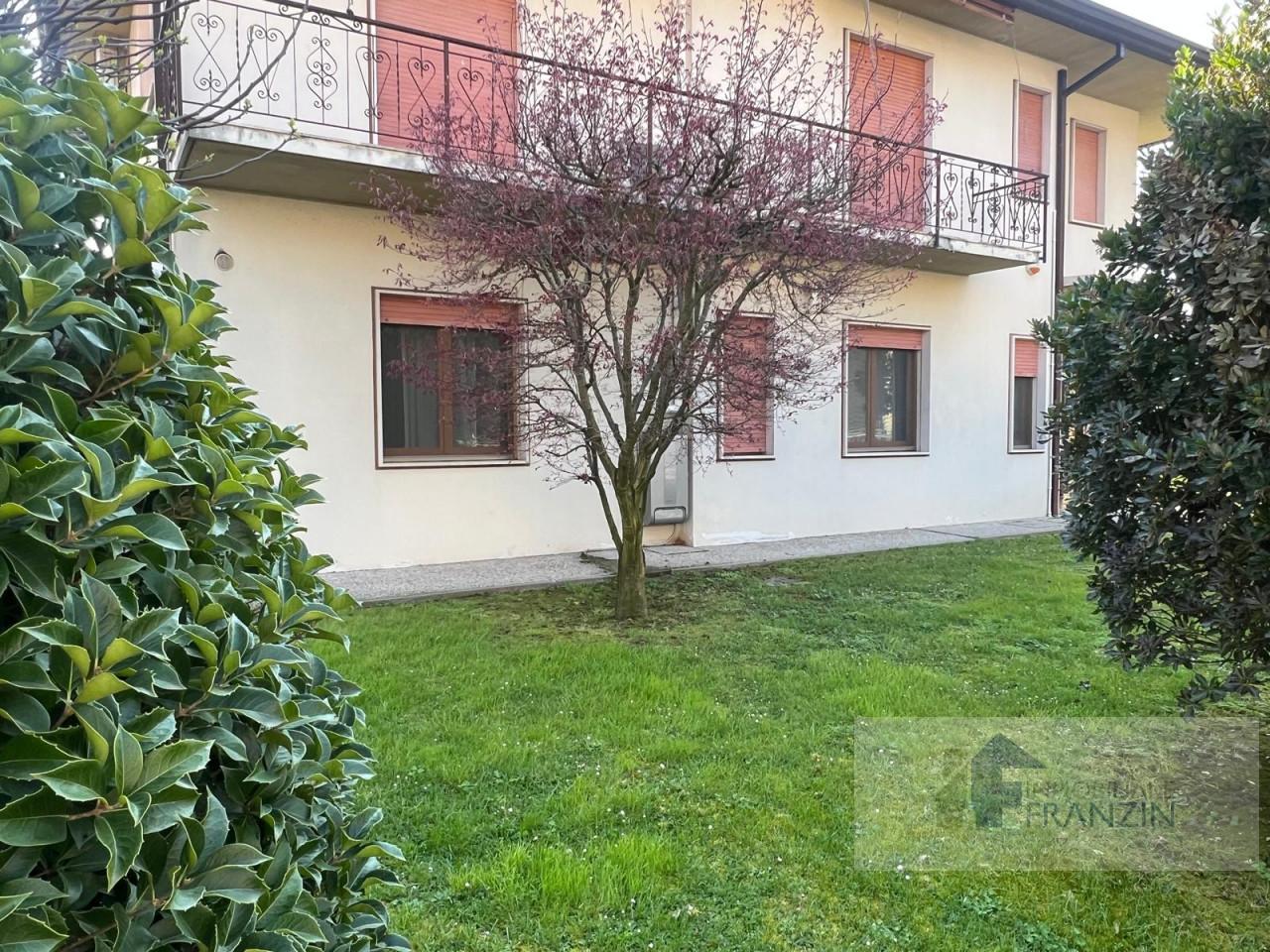 Trilocale in Via Losson Centro 4, Meolo