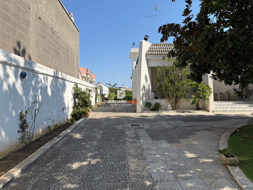 Villa in Via G. Cavalcanti 23, Veglie — foto 5 di 5