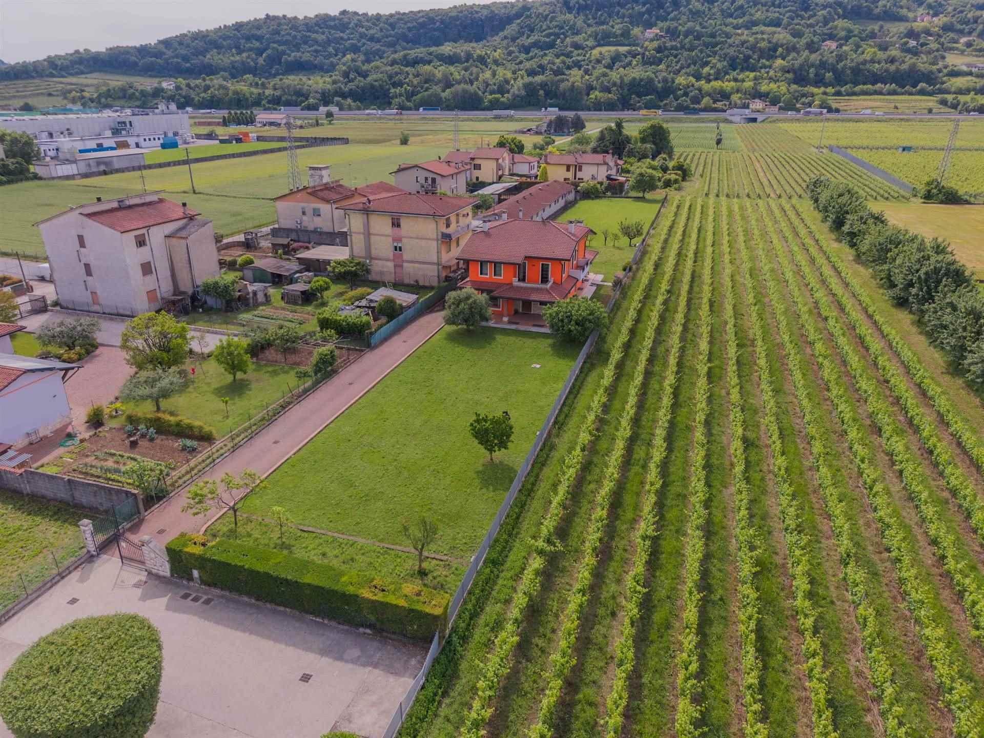 Villa in Via Silvio Pellico, Altavilla Vicentina