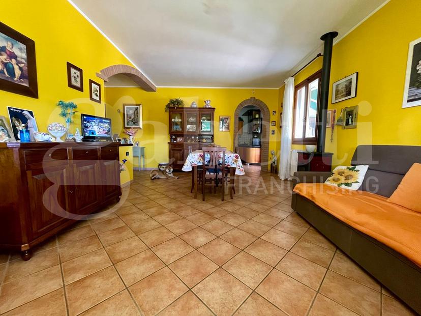 Casa indipendente in 4 Novembre  12, Codigoro — foto 3 di 5