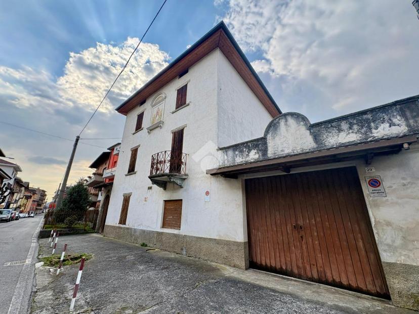 Casa indipendente in Via a. Locatelli 27, Fiorano al Serio — foto 3 di 5